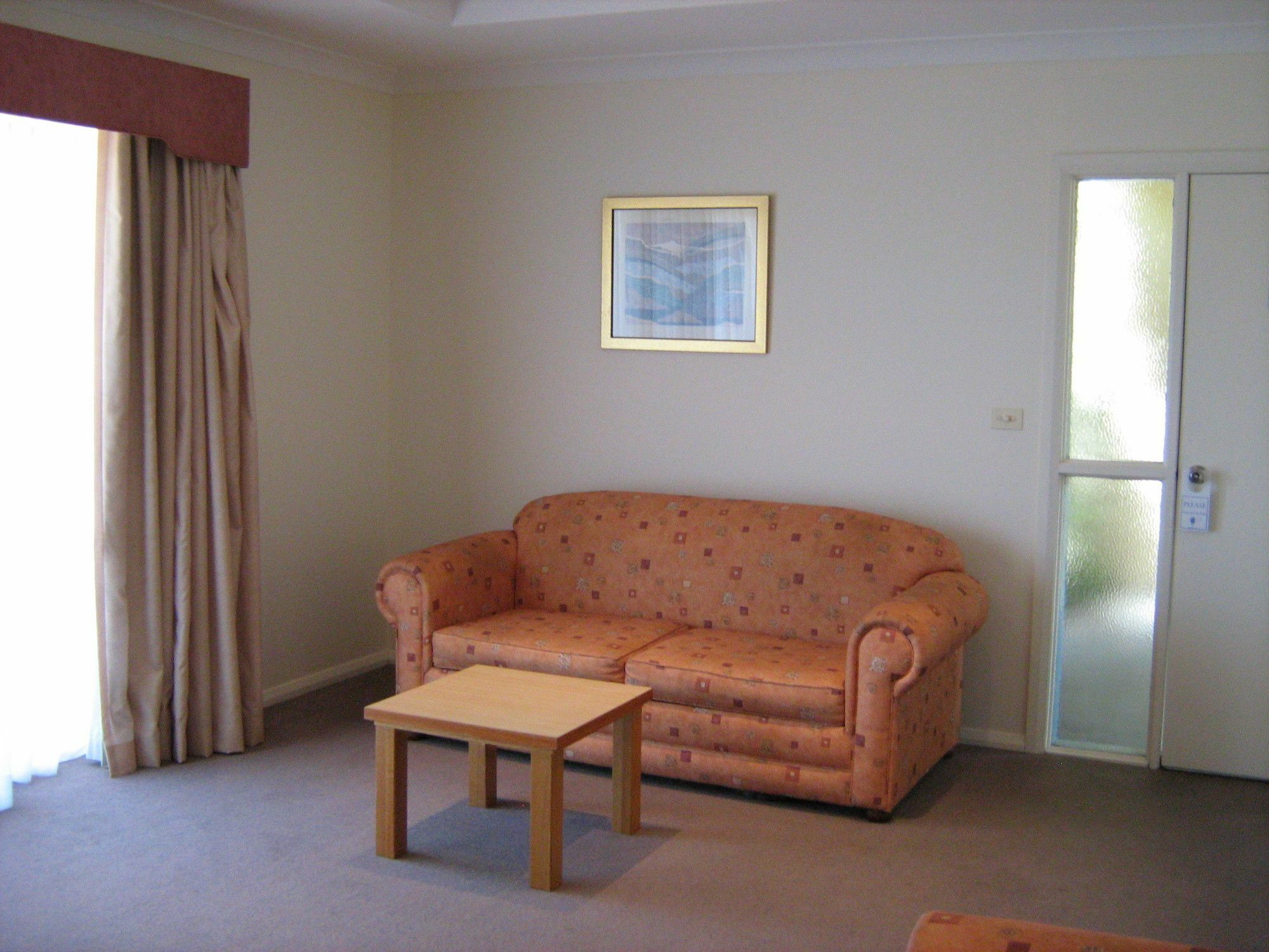 Turners Vineyard Motel Orange Exterior photo