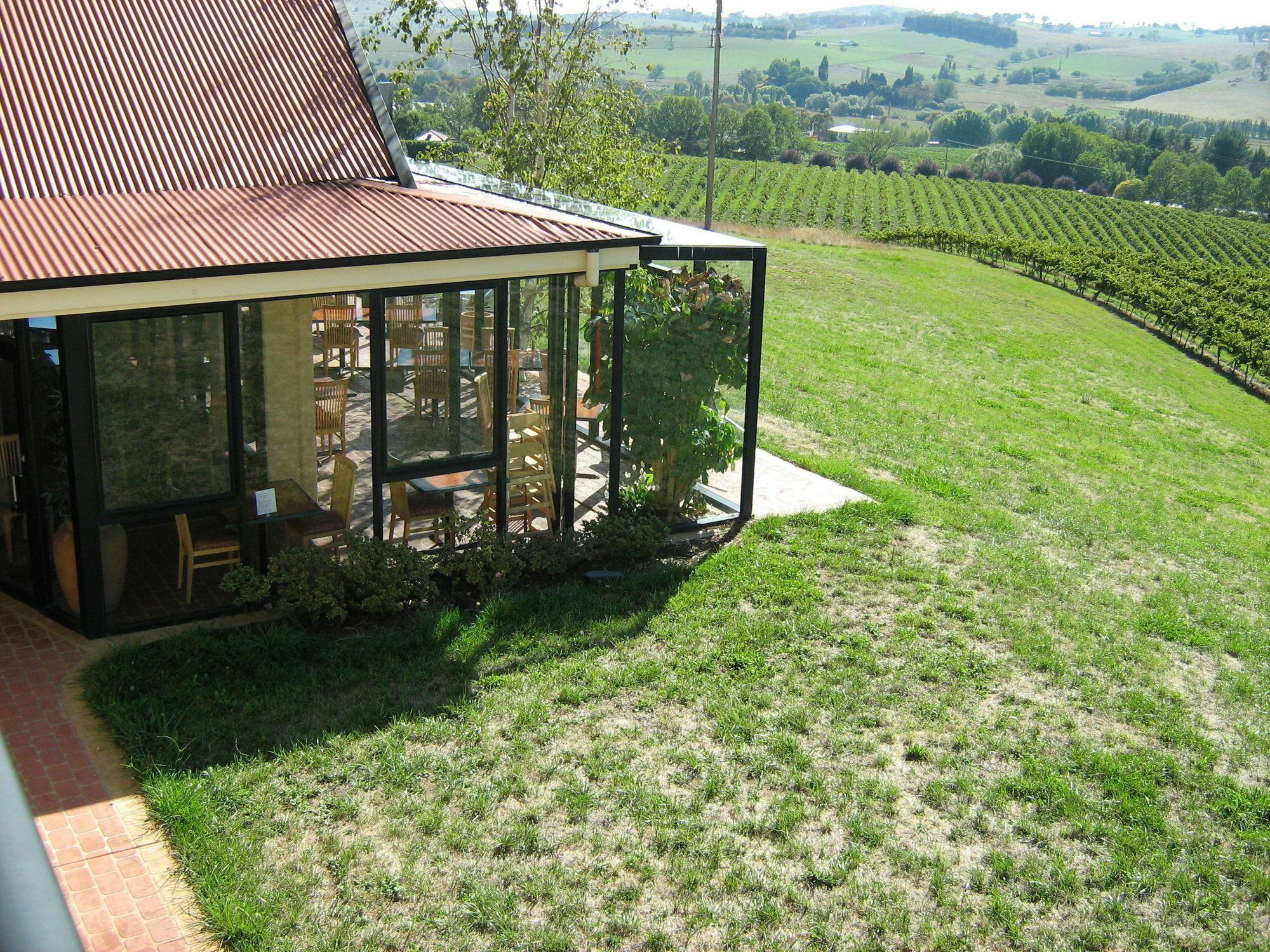 Turners Vineyard Motel Orange Exterior photo